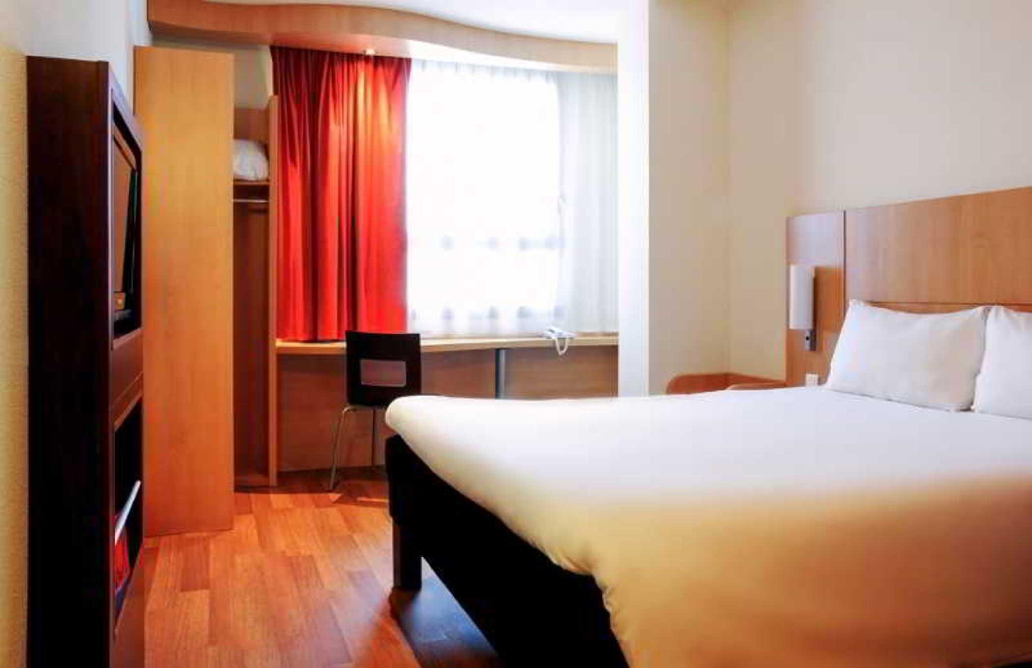 Ibis Madrid Calle Alcala Eksteriør billede