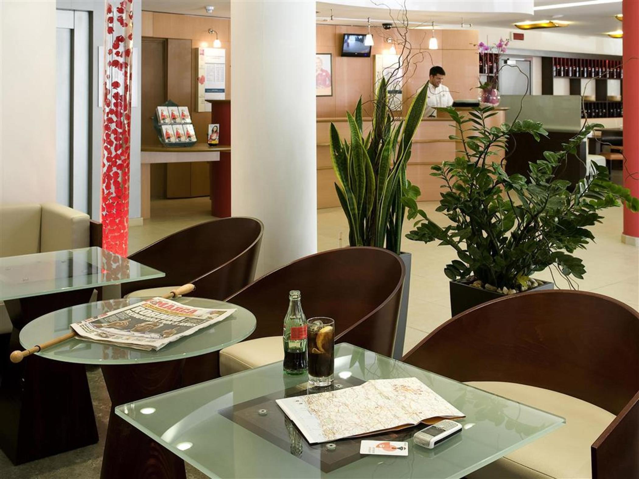 Ibis Madrid Calle Alcala Eksteriør billede
