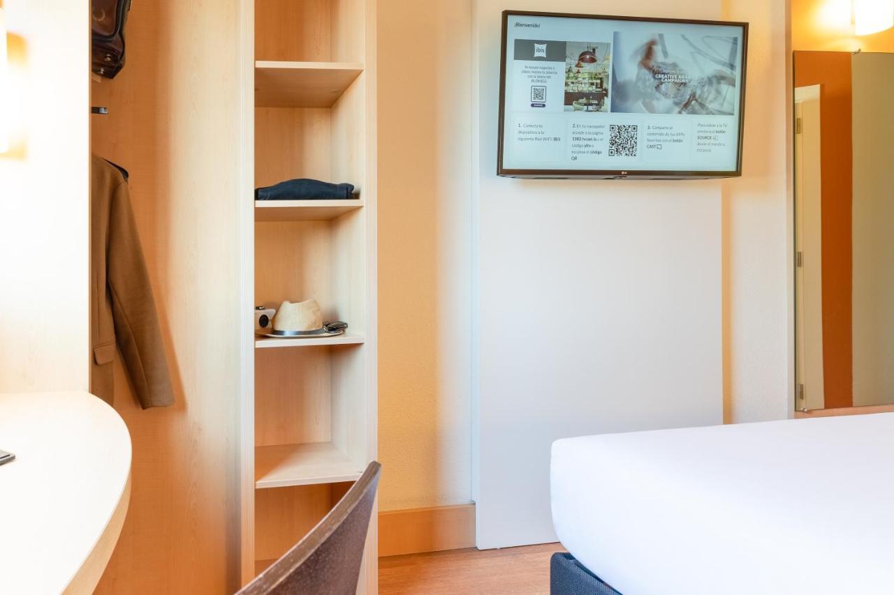 Ibis Madrid Calle Alcala Eksteriør billede