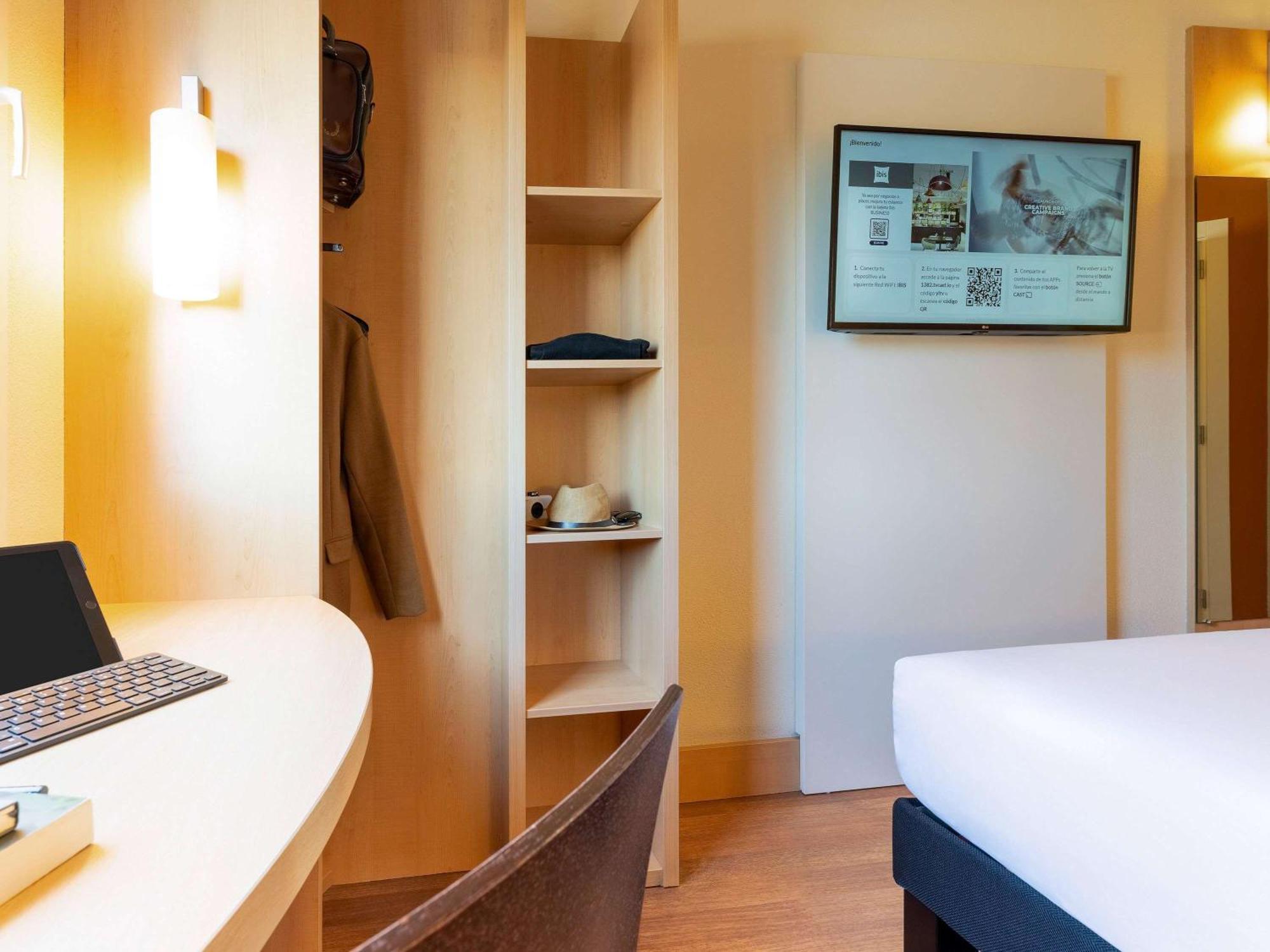 Ibis Madrid Calle Alcala Eksteriør billede